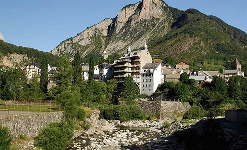 Hostal Vidaller Bielsa Zewnętrze zdjęcie